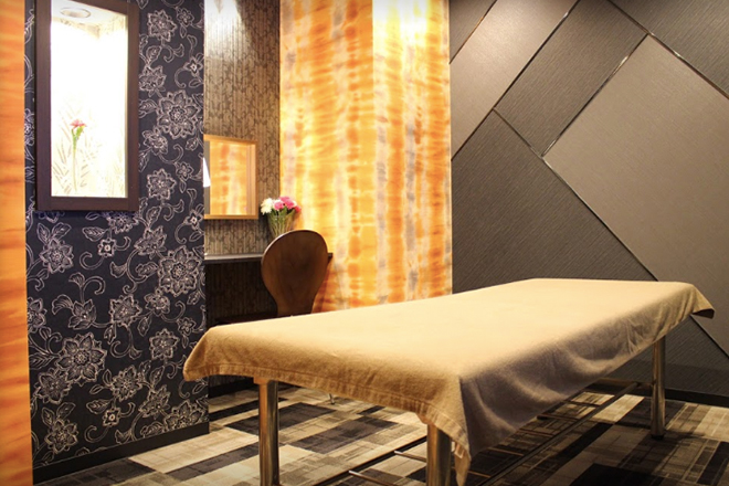 プレミアム全身脱毛2ヵ月0円スタート！