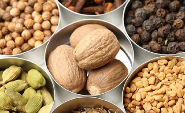 薬膳は毎日美味しく続けるべし！冷えにおすすめな3つの食材も解説