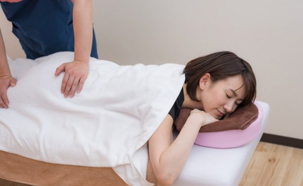 マッサージ中に寝ることは効果的！｜良質な眠りでリフレッシュ