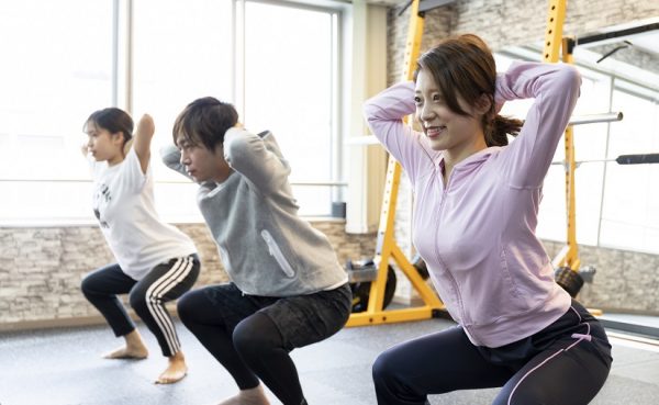 腰痛の人はジムで筋トレをすべし!理由、メリット、筋トレ種目を解説